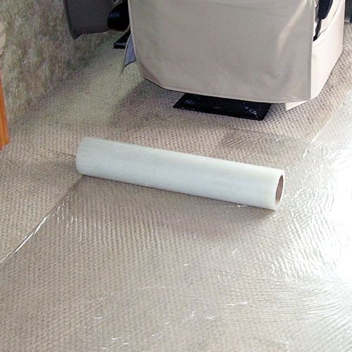 AP Products 022-CS21200 – Protecteur de sol utilisé pour protéger tous les types de tapis ; 21 pouces de largeur x 200 pieds de longueur ; Clair; Résistant à l'eau